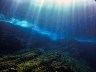 从北京到广西南宁有多远