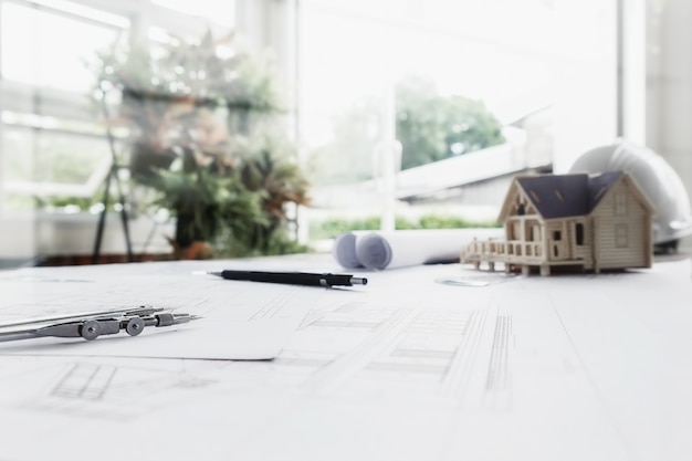 十年的吉利自由舰还能跑1000公里的长途吗