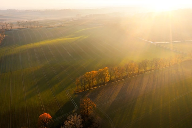 十年的吉利自由舰还能跑1000公里的长途吗